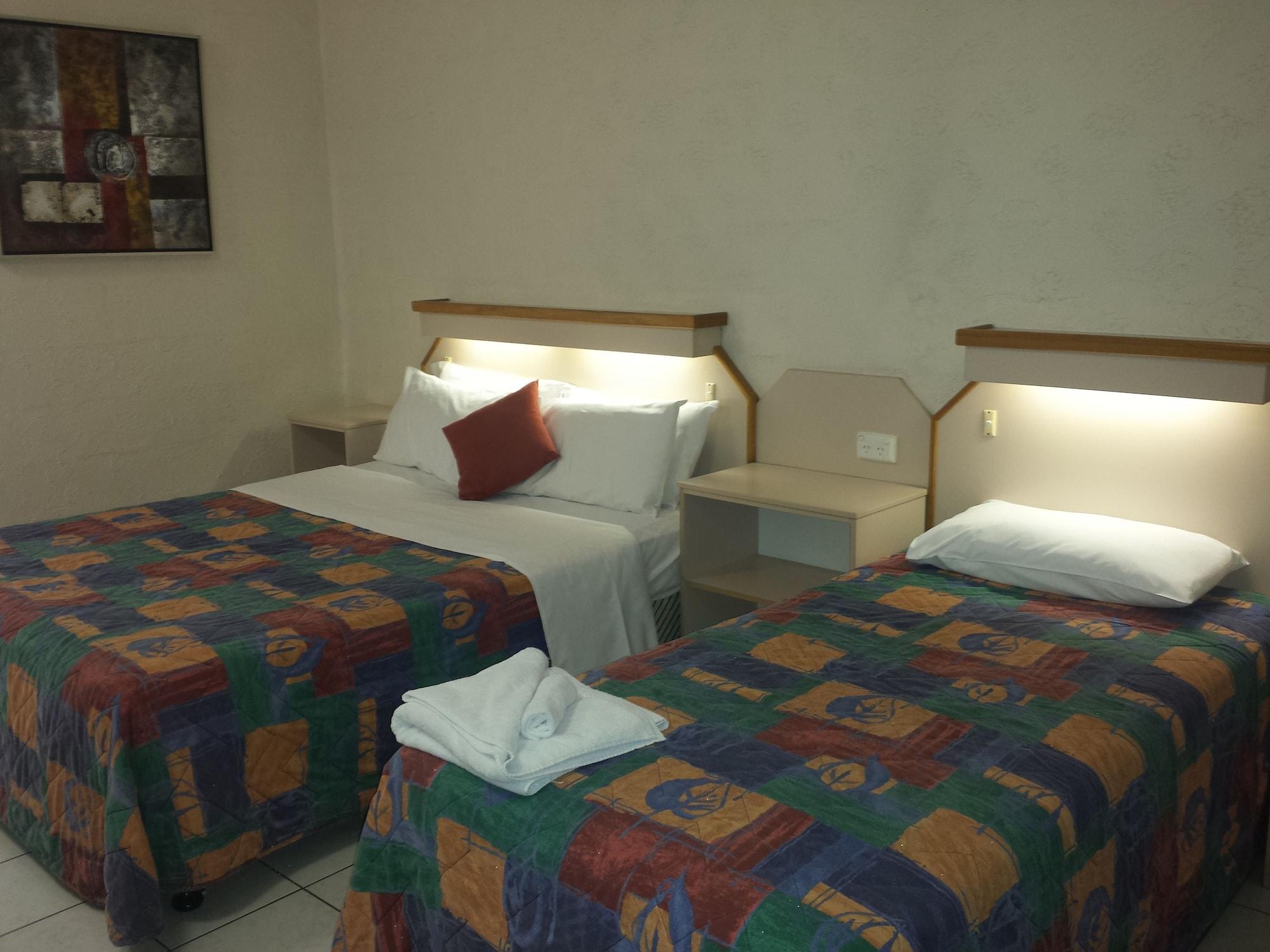 גלדסטון Mid City Motor Inn מראה חיצוני תמונה