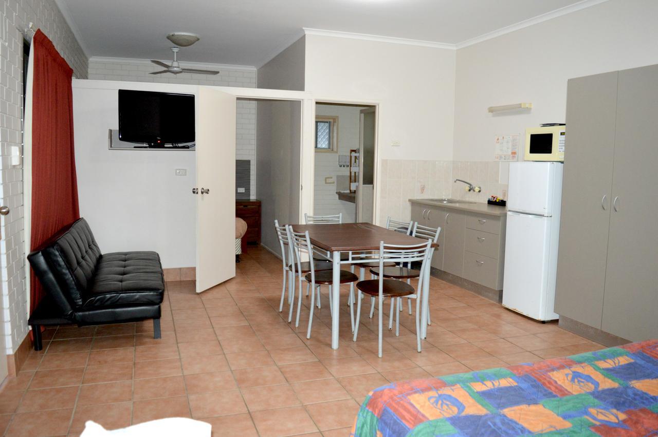 גלדסטון Mid City Motor Inn מראה חיצוני תמונה
